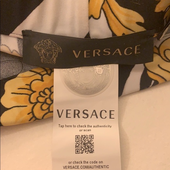 Versace tights - Picture 3 of 4